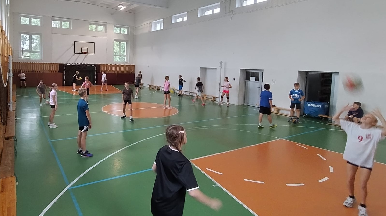 Nowe grupy treningowe w sekcji siatkarskiej UKS Rekord